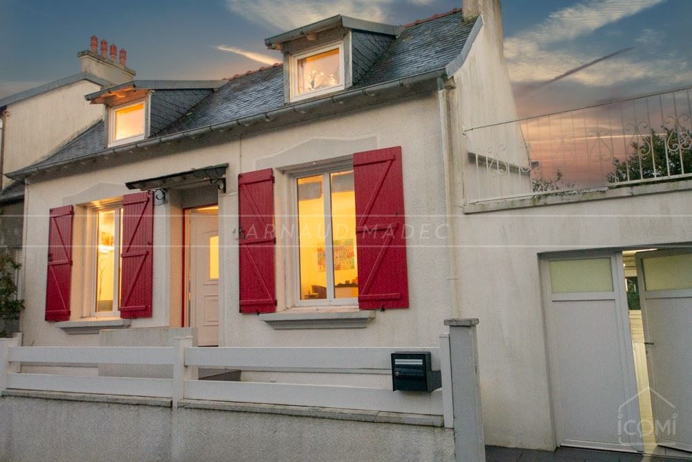 MAISON DES ANNEES 30 - BELLE PIECE DE VIE - SUPER ESPACE PARENTAL - JARDIN CLOS - GARAGE - AUCUNS TRAVAUX - RARE